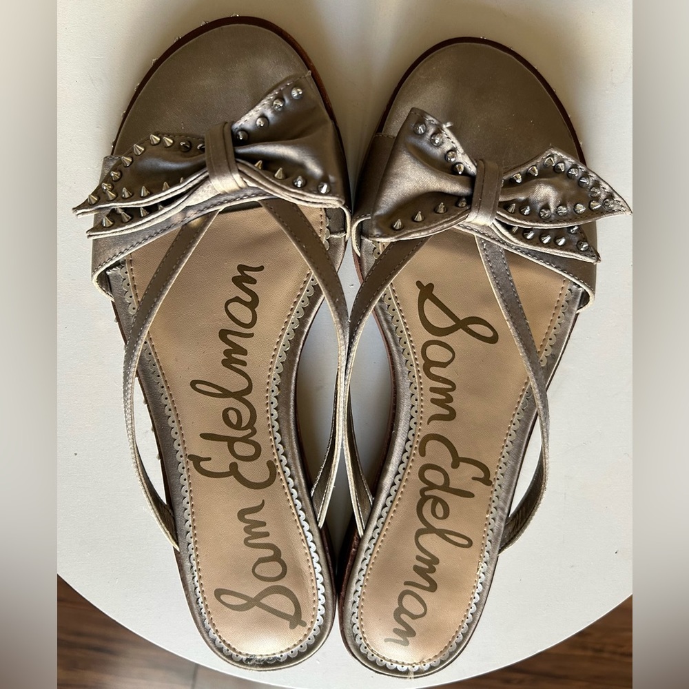 Sam Edelman studded bow sandals size 9.5